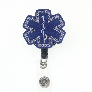 Feltro Cartoon Nurse Name Card <span class=keywords><strong>accessori</strong></span> per <span class=keywords><strong>infermiere</strong></span> popolare bobina porta Badge retrattile per operatore sanitario - Product Image 4