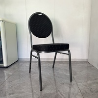 Chaises de mariage et d'événements en gros, sièges de banquet, chaises empilables en tissu rouge pour hôtels, chaises d'invités de restaurant pour table de banquet