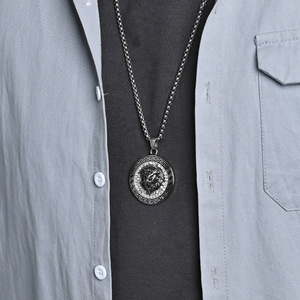 Collar con colgante de cabeza de león de acero inoxidable con incrustaciones de cristal, joyería Hip Hop, regalo para hombres y mujeres, tema animal de moda - Product Image 3