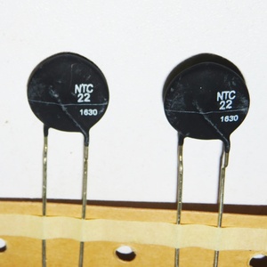 NTC 22, puces IC neuves de qualité supérieure, prix bas, en stock, composants électroniques pour service BOM - Product Image 1