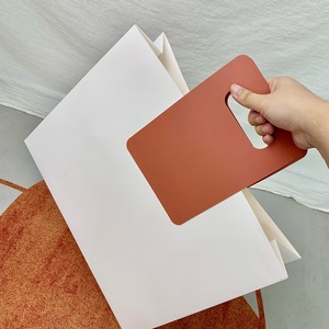 Custom Retail Kraft <strong>Paper</strong> Shopping Clothing Shopping Gift <strong>Bag</strong> Luxury Handle Mini Packaging <strong>Printed</strong> <strong>Paper</strong> <strong>Bag</strong> <strong>With</strong> Your <strong>Logo</strong> - Product Image 6