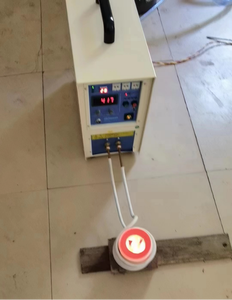 Fourneau de fusion à induction électrique 10 kg 20 kg 30 kg 50 kg 70 kg 100 kg, <span class=keywords><strong>mini</strong></span> fourneau de fusion pour acier, fer, aluminium, cuivre - Product Image 3