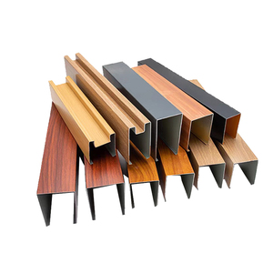 Revestimiento de Color Madera 100 X 100 100 X 50 Tubos Cuadrados de <span class=keywords><strong>Aluminio</strong></span> Tubos Rectangulares de <span class=keywords><strong>Aluminio</strong></span> - Product Image 3
