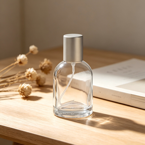 En Stock: Botella <span class=keywords><strong>de</strong></span> Perfume <span class=keywords><strong>de</strong></span> Vidrio Transparente con Atomizador, 30 ml, Tapa a Presión, Botella Recargable para Cosméticos, Gran Venta - Product Image 1