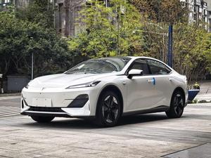 DEEPAL BLUE SL03 USATO MODELLO 2025 140 EXTENDED RANGE STANDARD EDITION 5 PORTE 5 POSTI <span class=keywords><strong>EV</strong></span> 1140KM HATCHBACK BIANCO su NERO - Product Image 2