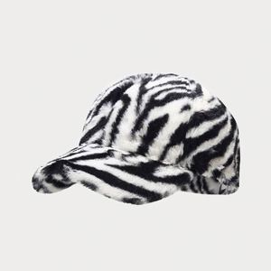 หมวกกีฬาแฟชั่นขนยาวสำหรับผู้หญิงหมวกเบสบอลย้อมสีลายเสือดาวม้าลายแฟชั่นสุดอินเทรนด์สำหรับฤดูหนาว - Product Image 6
