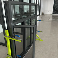 Fenêtre coulissante à persiennes en alliage d'aluminium moderne avec verre trempé, insonorisée et antivol, pour usage résidentiel
