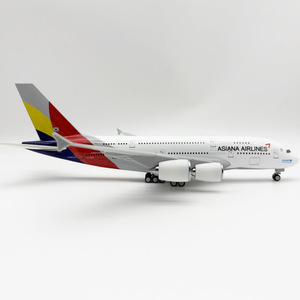 Modelo de Avión de Resina Airbus A380 de <span class=keywords><strong>Asiana</strong></span> Airlines a Escala 1/250 de 30 cm con Tren de Aterrizaje, Coleccionable - Product Image 3