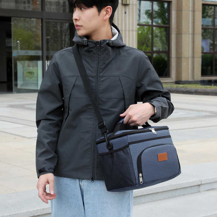 Factory Direct Advanced Simple and Efficient Insulation Student Picnic Insulation Bag Outside Fabric Cooling  Food Bag