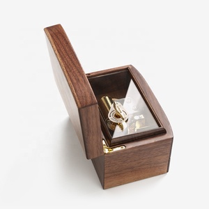 Caja <span class=keywords><strong>de</strong></span> <span class=keywords><strong>música</strong></span> <span class=keywords><strong>de</strong></span> madera <span class=keywords><strong>de</strong></span> doble capa, rines profesionales <span class=keywords><strong>de</strong></span> 30 tonos, grabado personalizado, gama alta, <span class=keywords><strong>música</strong></span> pop melody - Product Image 6