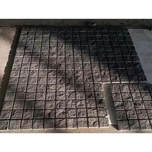 SH STONE Pierre Naturelle Chinois G684 Granit Pile Bond Split Surface Machine Couper Scié Bord Pavé Pavé pour La Vente En Gros - Product Image 1