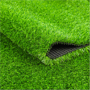 Gazon artificiel synthétique vert doux pour la décoration de jardin, gazon synthétique de jardin - Product Image 1