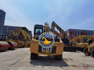 Excavatrice Caterpillar 336dL d'occasion de 36 tonnes, d'origine, pour la construction routière - Product Image 5