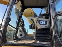 Excavatrice sur chenilles Caterpillar CAT330GC d'occasion, peinture d'origine, bien entretenue