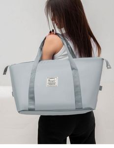 Sac de voyage pliable grande capacité pour femme avec logo personnalisé, idéal pour le sport, la gym ou les week-ends - Product Image 3