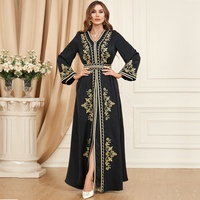 Nouvelle Abaya d'été pour femmes musulmanes du Moyen-Orient, robe longue unie à manches longues, brodée avec bordure en dentelle, idéale pour les mariages