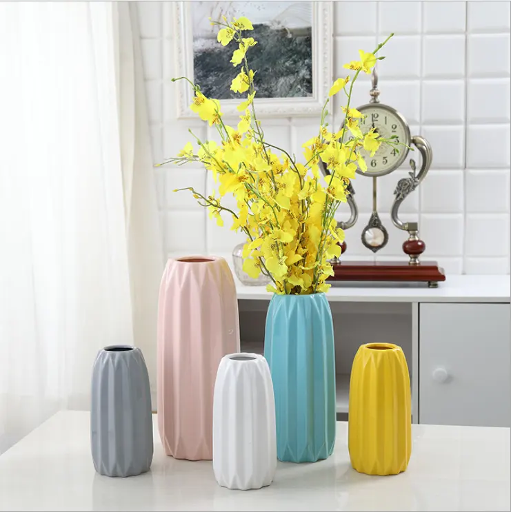 2019 nouvelle arrivée jaune fait main en céramique fleur vase