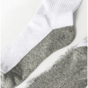2024 vente chaude longue Absorption des chocs chaussettes de sport Logo personnalisé chaussettes haute qualité coton chaussettes hommes - Product Image 4