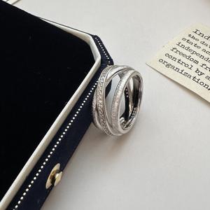 Bague en argent pur S925 de style médiéval, luxe léger, avec zircon, simple, élégante, tempérament, design multi-couches en forme de croix, pierre taillée - Product Image 1