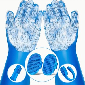 Set di 6 Strumenti in Silicone per la Toelettatura degli Animali Domestici con Guanti da Bagno per Cani e Spazzola Massaggiante - Riutilizzabile, Impermeabile e Resistente al Calore per Tutti gli Animali - Product Image 6
