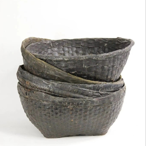 Canne tissée noire vintage, panier thaïlandais tissé à la main, organisateur de décoration rustique, design sculpté unique, polyvalent pour les occasions de mariage - Product Image 1