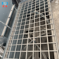 Mélangeur horizontal à ruban Mingda pour engrais 1,5-8 T/H, machine de mélange de poudres et granulés en acier au carbone et acier inoxydable avec moteur AC