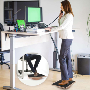 Planche d'équilibre en bois, planche à bascule, écologique, durable, accessoire de yoga, pilates, bureau debout, surface antidérapante, renforcement du tronc - Product Image 2