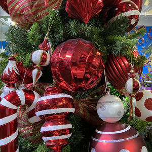 Articles de Noël Boule de Noël en plastique incassable avec différentes formes pour la décoration suspendue de centre commercial - Product Image 6