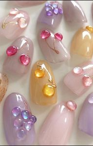 Faux ongles à presser audacieux motif pastèque, base <span class=keywords><strong>rouge</strong></span> brillante avec détails de coque verte mate, collection été 2026, ongles fruités tendance - Product Image 4