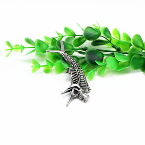 Yunnique-collar con colgante de espina de pescado de acero de titanio, diseño de esqueleto de animal, joyería de moda unisex - Product Image 3