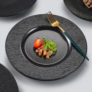 Wholesale Luxury Matte Black Wedding Round Flat Dinner Plates Melamine Serving Dishes Restaurant