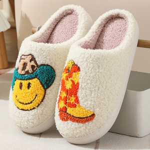 Pantuflas de Felpa Antideslizantes para Mujer, Diseño Navideño de Santa Claus, Reno y Alces, Cálidas y Acogedoras para el Hogar, para Verano e Invierno - Product Image 6