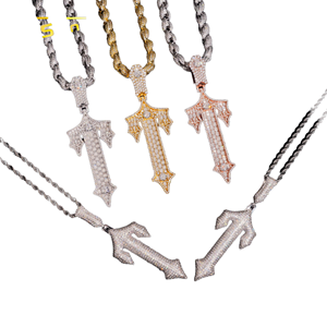 จี้รูปกางเขนมอยส์ซาไนต์ ดีไซน์ใหม่จาก J&C เงินแท้ 925 ชุบทอง สไตล์ฮิปฮอป พร้อมสร้อยคอเครื่องประดับคุณภาพสูง - Product Image 1