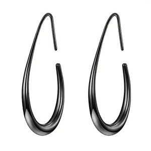Boucles d'oreilles minimalistes pour femmes, bijoux d'oreille texturés à la mode, à porter au quotidien - Product Image 5