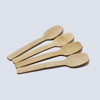 10cm Grote Bamboe Lepel met Lasergegraveerd Logo, Gladde Schaal, Klassiek Design, Volledig Bamboe, voor het Proeven van Eten