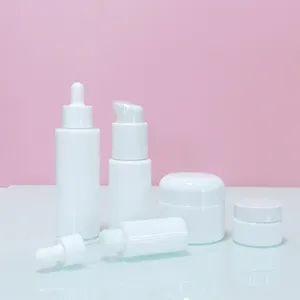 白色蛋白石玻璃乳液瓶，带泵或螺帽，用于护肤化妆品面霜罐包装