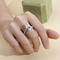 Bague en or 18 carats avec diamant de laboratoire de taille poire 5 carats E VVS2 certifié IGI personnalisé MSR-1897