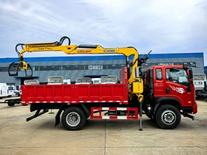 Véhicule de transport de bois à roues 4x2 4x4 avec grue télescopique à deux sections de 5,5m-7,5m, godet de préhension et caisse de chargement de 4,2m de long - Product Image 3