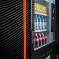 Distributeur automatique de sodas fourni directement par l'usine source