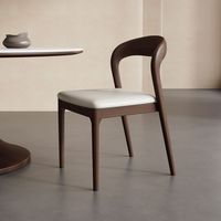 Chaise de salle à manger JP Nordic moderne minimaliste en bois massif avec siège en cuir, dossier et design portable pour la maison, le bureau et l'hôtel