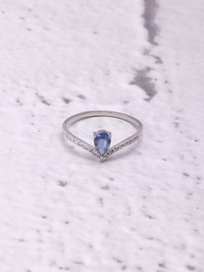 Anillo de Oro de 10K con Gran Zafiro Genuino Azul Natural, Diseño de Pera, con Diamantes, para Promesa, Compromiso o Boda - Product Image 4