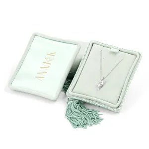 Luxury green velvet travel jewelry box organizer gift packaging ring necklace gift velvet jewelry tassel box custom jewelry box