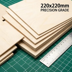 Plaques de contreplaqué carrées en tilleul de 8,7x8,7 pouces, épaisseurs 1,5mm, 2mm, 3mm, 4mm, 5mm, avec coins renforcés pour l'expédition et le bricolage en <span class=keywords><strong>bois</strong></span> - Product Image 1