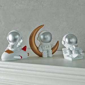 Cute Astronaut Figurines Set Multi Piece Synthetic Resin Modern Home Decor Living Room Desktop Accessories - Product Image 2