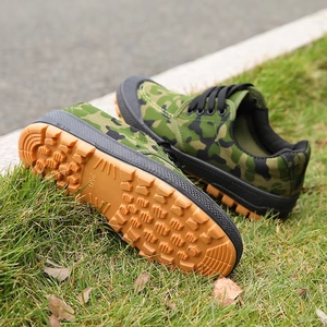 Chaussures de randonnée antidérapantes <span class=keywords><strong>pour</strong></span> hommes, baskets de sport, chaussures de vélo de montagne, chaussures d'entraînement noires <span class=keywords><strong>pour</strong></span> hommes, vente directe d'usine - Product Image 5