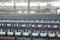 Fil à Coudre de Qualité Supérieure Xinao, Vente en Gros Usine, 250g, 100% Polyester, Filé en Anneau, Blanc Brut, Bobine, 40/2 50/3 OEKO