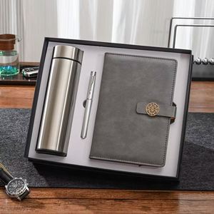 Coffret Cadeau d'Affaires de Luxe FX GIFT Modèle 02 : Carnet en Cuir, Stylo, Bouteille d'Eau en Acier Inoxydable, Impression UV, Bureau Exquis - Product Image 1