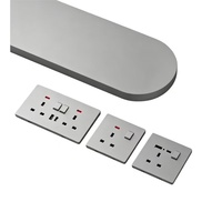 Prise murale industrielle ultra-fine 6 mm de style britannique 16A Type G avec 5 ports USB, panneau PC blanc ignifuge, pour hôpital, OEM/ODM