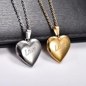Collar con Colgante de Acero Inoxidable en Forma de Corazón Abrible para Fotos, para Mujeres y Hombres, Caja para Fotos, Cadena con Dijes, Joyería de Metal - Product Image 1