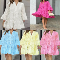 Robe d'été 2026 pour femme, style bohème, en dentelle ajourée, col en V, coupe ample, mini-robe brodée, idéale pour la plage et les soirées